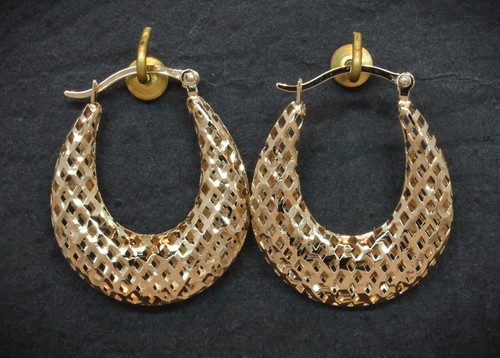 9 Carat Yellow Gold Open Basket Weave Creole Earrings 20mm (80.23.710) - Picture 1 of 3