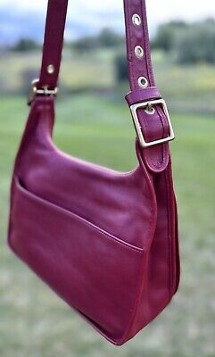 VTG Coach USA Legacy 9718 Soft Red Leather Crescent Turnlock VTG Coach USA Legacy 9718 Soft Red Leather Crescent Turnlock