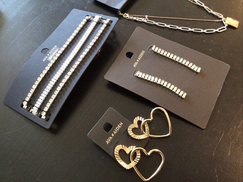 20 New Pieces Jewelry Earrings Necklace Pierced SAKS Outlet Off Fifth Pins - Picture 7 of 7