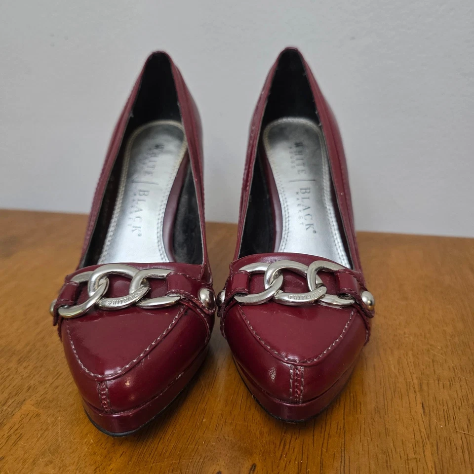 Casa Blanca Mercado Negro Tacones Cuero Borgoña Cadena Plateada Acento 6.5M Foto 2 de 4