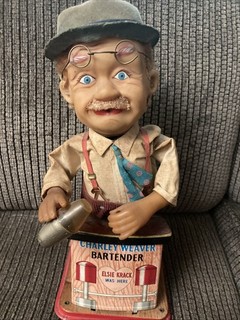 Vintage 1962 Charley Weaver Battery Operated Bartender Toy For Parts F 2 4
