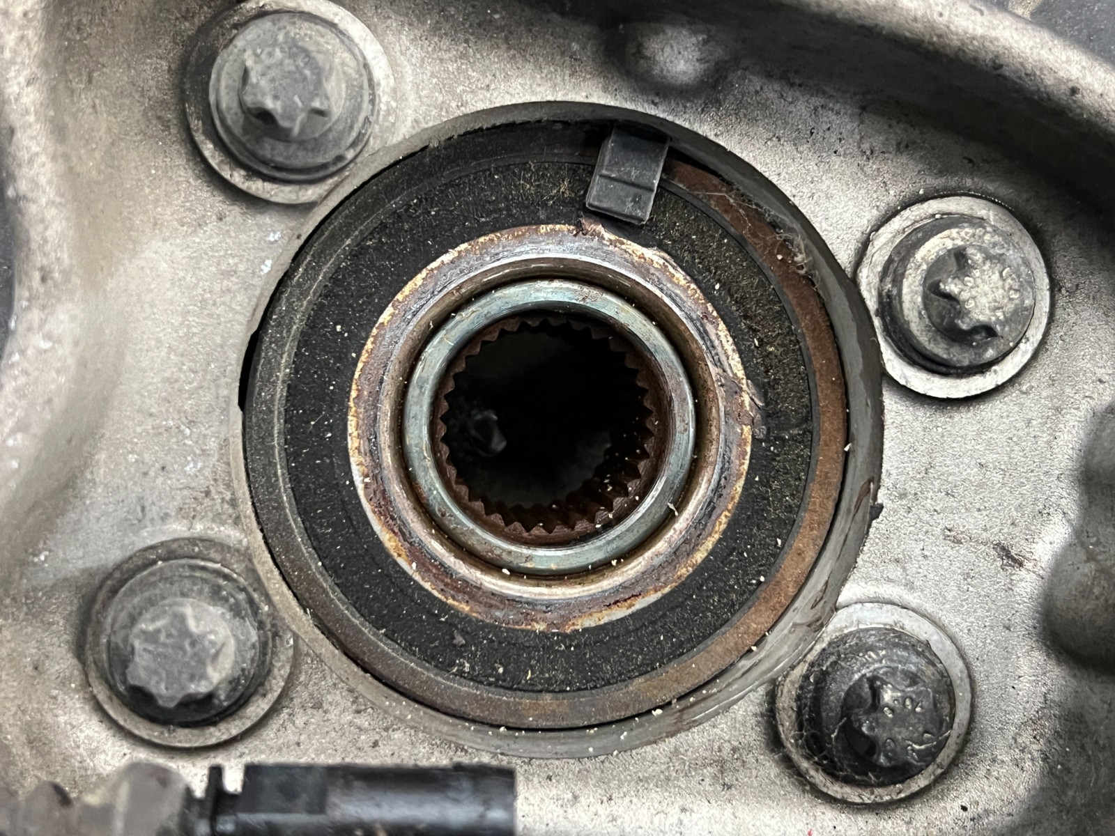 ⭐2014-2017 MASERATI QUATTROPORTE AWD FRONT LEFT SPINDLE KNUCKLE HUB OEM LOT2638
