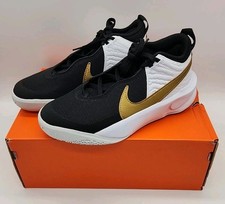 Nike Team Hustle D 10 Youth Kids Size 4.5 GS Black Gold Basketball Shoes - NEW