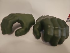 Marvel Hasbro 2015 Avengers Incredible Hulk Open Grip Green Foam Gloves Hands...