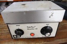 Scientific Products H2397-1 HeatStir 36 Hot Plate Powers On Laboratory Equipment
