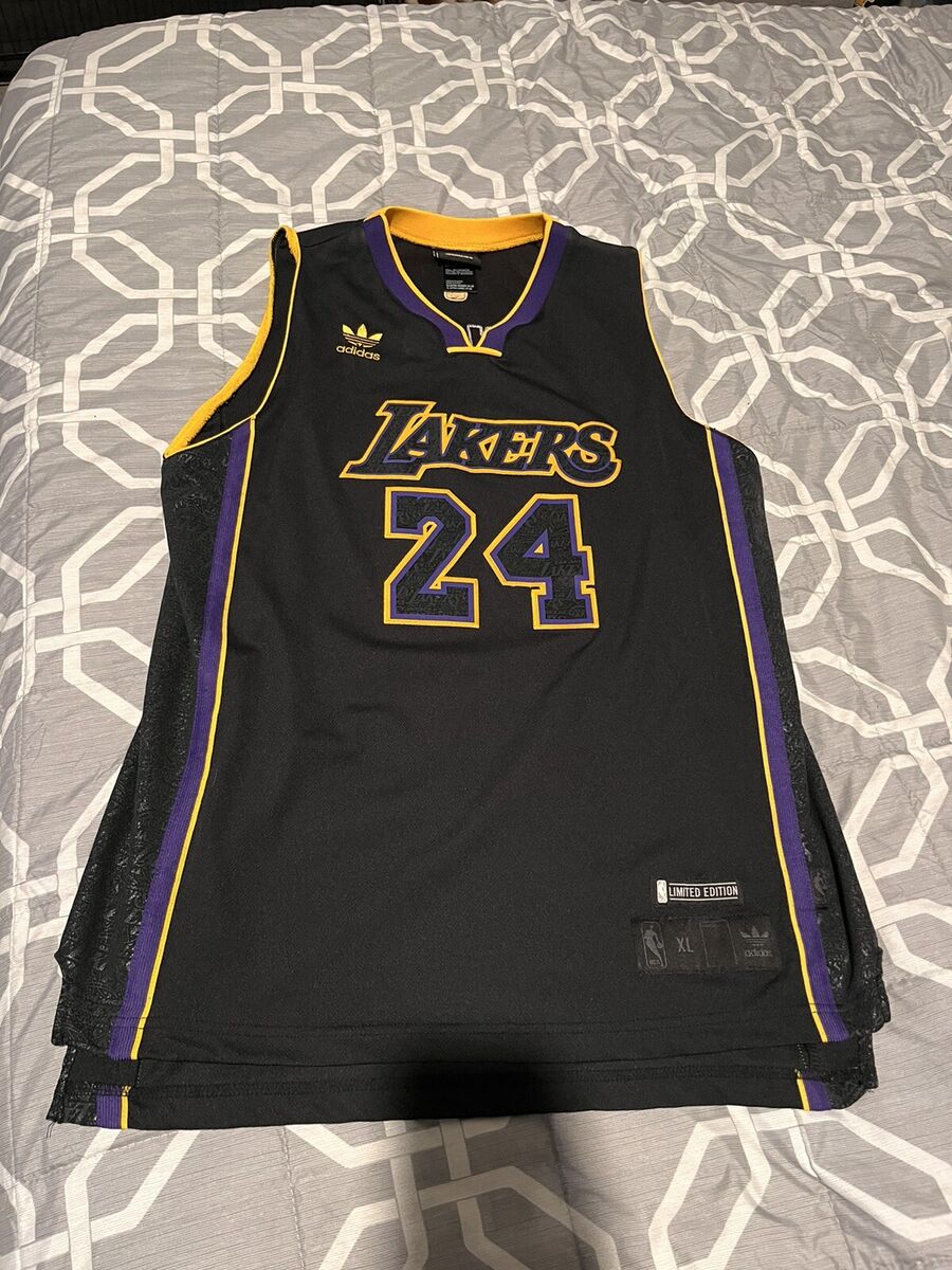 LIMITED EDITION Adidas Kobe Bryant Black Mamba LA Lakers 24 LIMITED EDITION Adidas Kobe Bryant Black Mamba LA Lakers 24