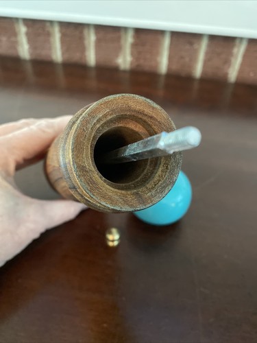 Rare Pioneer Woman Acacia Wood Pepper Grinder Mill Turquoise Country Rustic - Picture 11 of 12