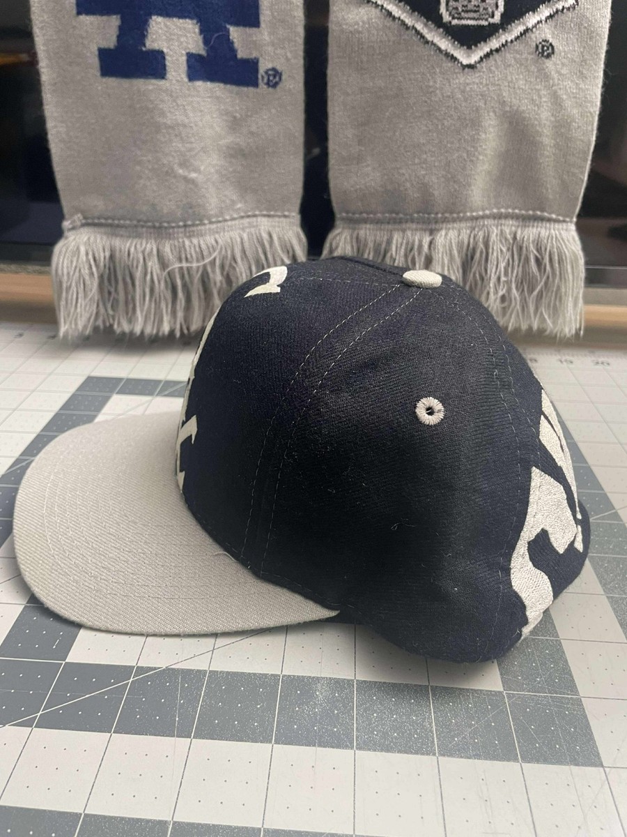 Vintage Chicago White Sox Logo Athletic Semi Big Logo Bhead