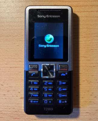 Sony Ericsson T280i - Silber/Schwarz - Tastenhandy