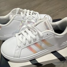 Adidas Kids Grand Court 2.0 K White Iridescent Stripe Sneakers Size 5 GY2326 NIB