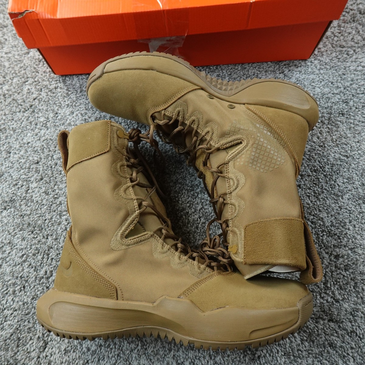 NEW Nike Boots Mens 10.5 SFB B2 Coyote Brown Tactical Combat