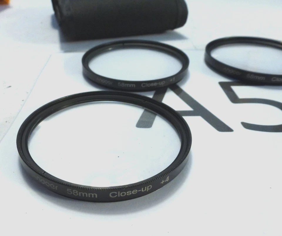 Andoer 58mm close up filter set in case +1, 2, 4 & 10 refm - Image 2 of 3