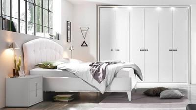 Schlafzimmer Mare Set Polsterbett Lederlook Kleiderschrank 2x Nako weiß Lack