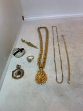 LOT ANCIEN BIJOUX FANTAISIE QUELQUES UN EN PLAQUE OR (N°11)