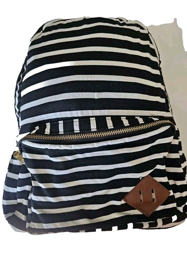 The Madden Girl MG245215 Strawberry Backpack  and Coin Pouch Set Madden Girl | Bags | The Madden Girl Mg24525 Strawberry  main image 4