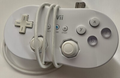 Official Nintendo Wii Pro Controller Classic White RVL-005 OEM TESTED