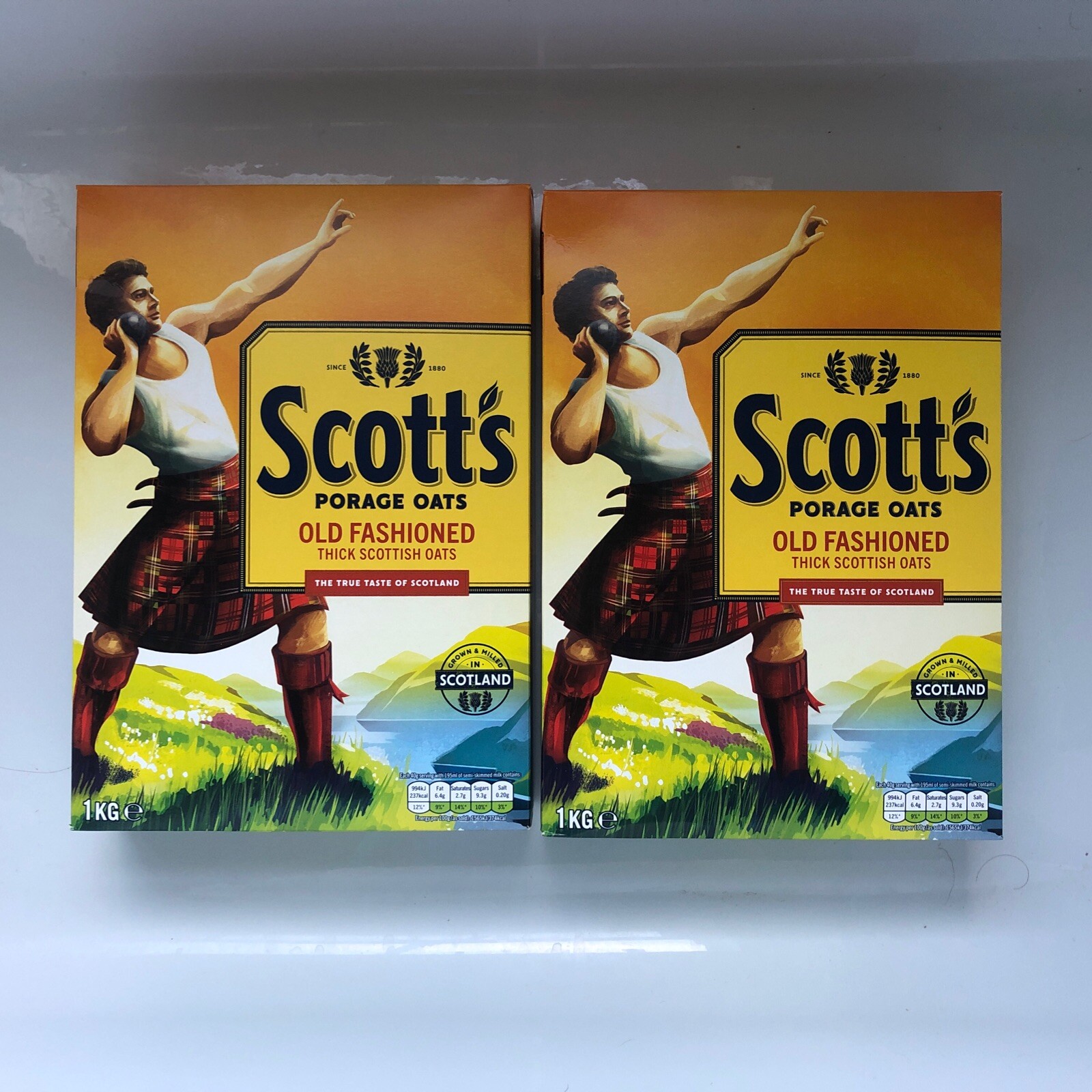 Scott's Porage Oats Old Fashioned Thick Scottish Oats 2 Boxes of 1kg - BB 03/26