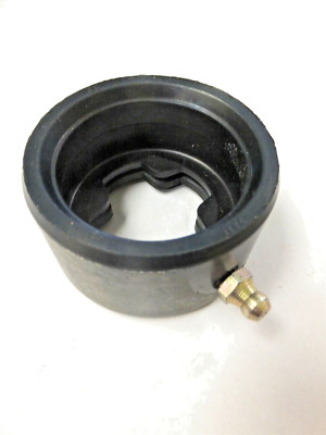 2506823C91 NEW OEM INTERNATIONAL STEER SHAFT DUST CAP SEAL FORD 