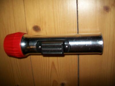 Ucar Halogen-Taschenlampe rot, für 2 Mono-Zellen (Größe D), Batterien enthalten