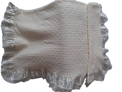 Caroline Jane gestrickte Babydecke creme Acryl Spitze Vintage 110 x 110 cm