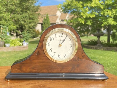 ~ STUNNING~ Howard Miller  Baxter Tabletop Clock in Walnut/Black