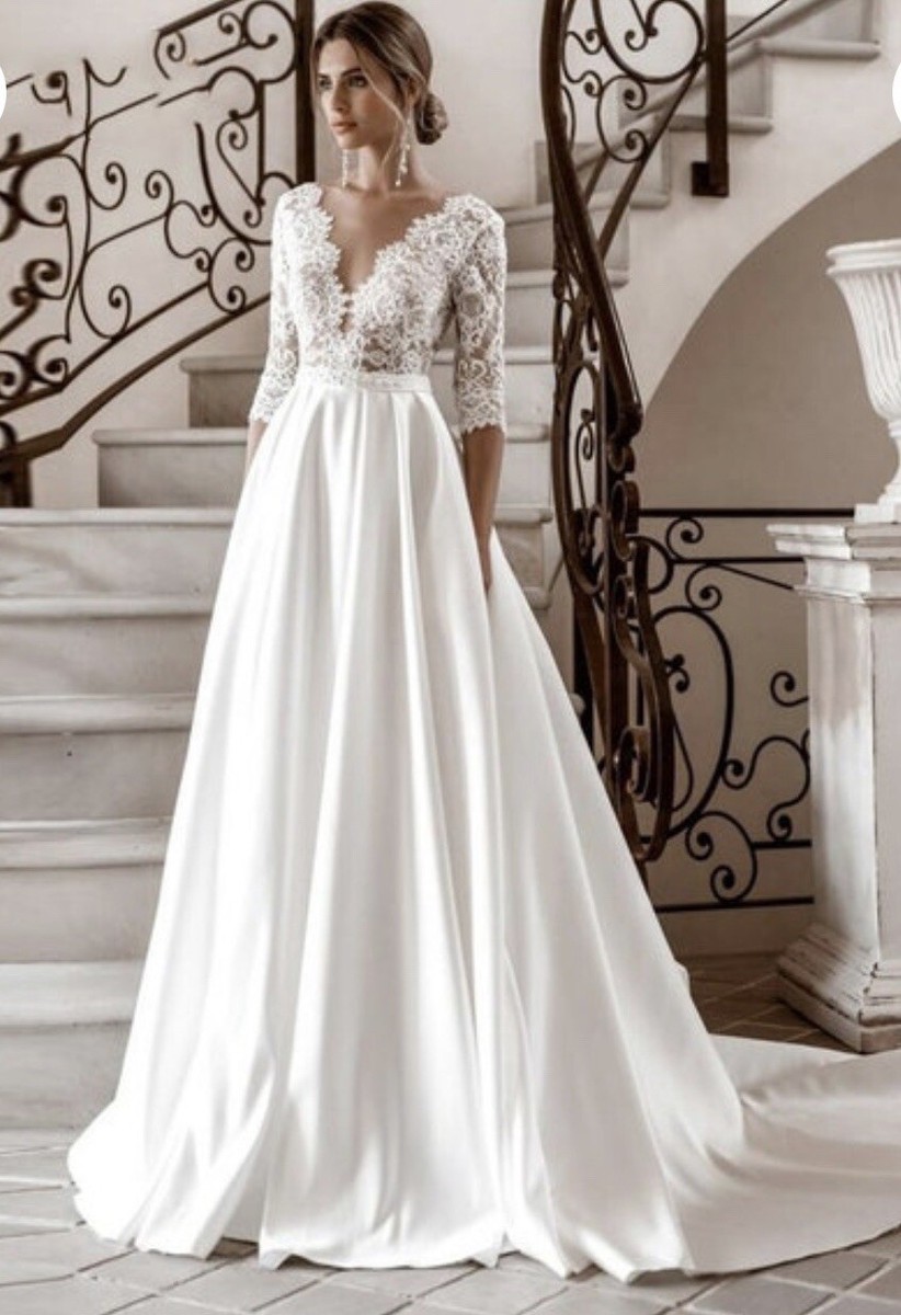Low Back Lace Wedding Dresses With 3 4 Sleeve Modest Wedding