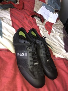 boss lighter trainers