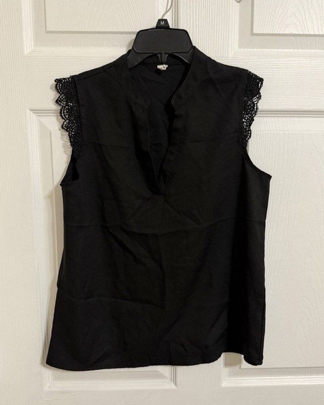 Girl Black Shirt Size S