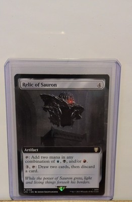 Relic of Sauron (Extended Art) Commander: the Lord of the Rings: Regular