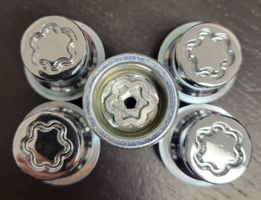 Genuine Mitsubishi Lancer EVO Sportback Wheel Locks MZ312853 for