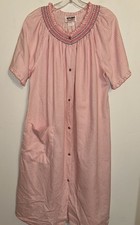 Smart Time Vintage Pink Check Gingham Smocked Housecoat Robe Dress Snap L/XL