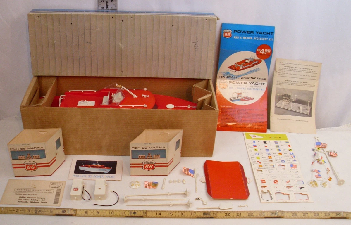 1960 Year of Manufacture Vintage Manufacture Diecast Boats for