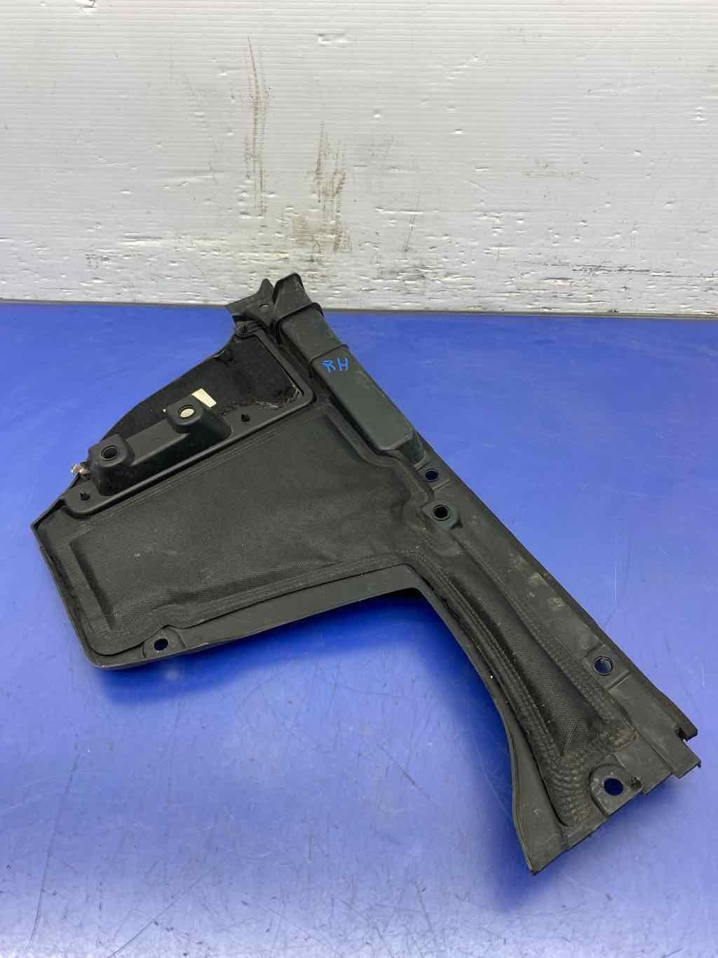 2017-2022 MASERATI LEVANTE M161 OEM FRONT ENGINE BAY TRIM PANEL COVER SET (2)