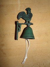PETITE CLOCHE de PORTE COQ en FONTE - 14 cm
