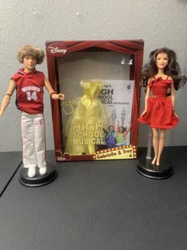 Mattel Disney High School film musicale Gabriella & Troy set bambola giocattolo INCOMPLETO