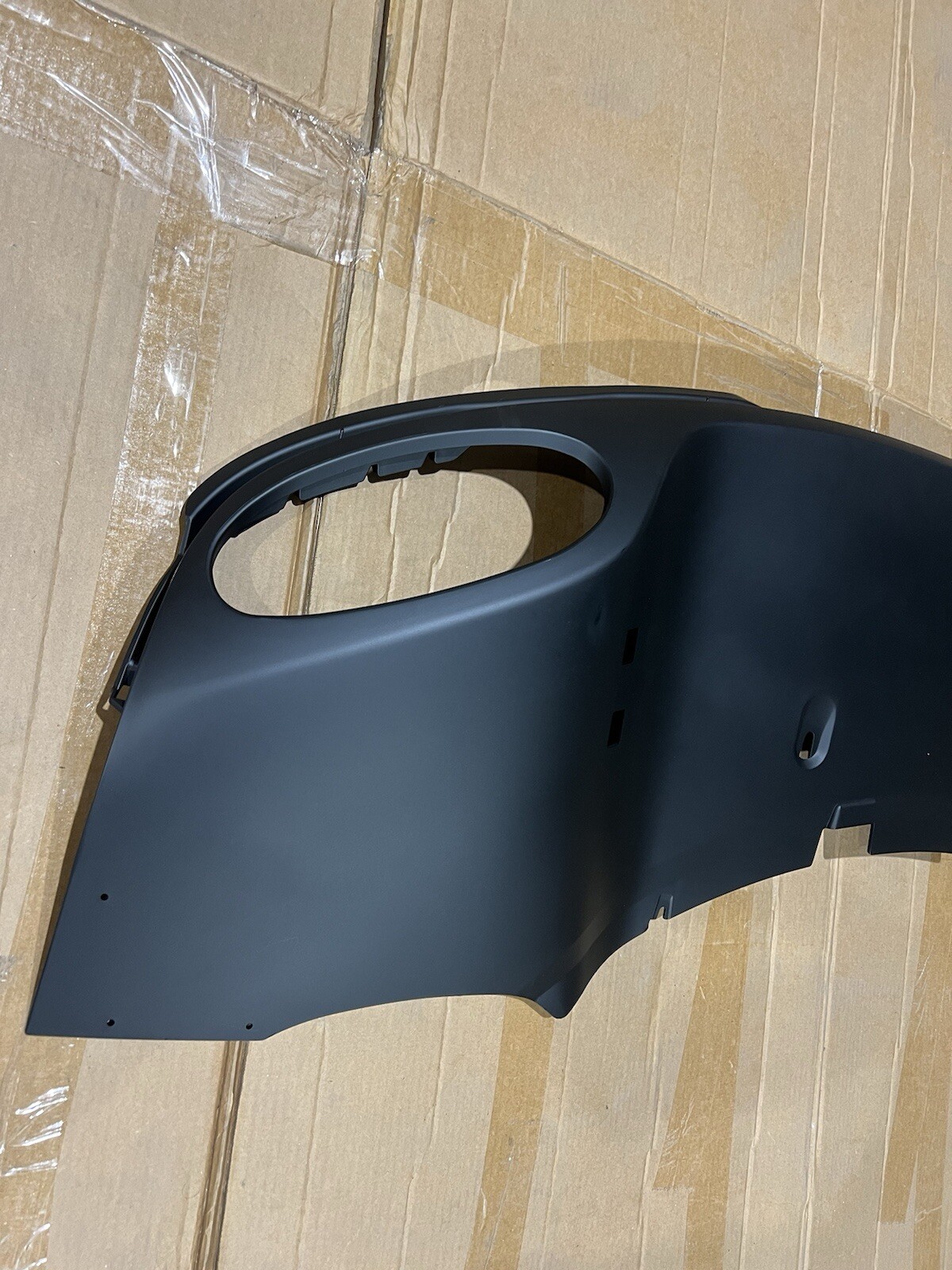 09-13 Bentley Continental Flying Spur Rear Bumper Diffuser Panel Cover Valance
