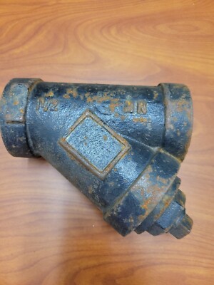 (5B5) Cast Iron Y-Type Strainer Filter 1-1/2'' NPT 250 Psi 500 wog T-17 20 Mesh 