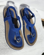 COMFY Sandals