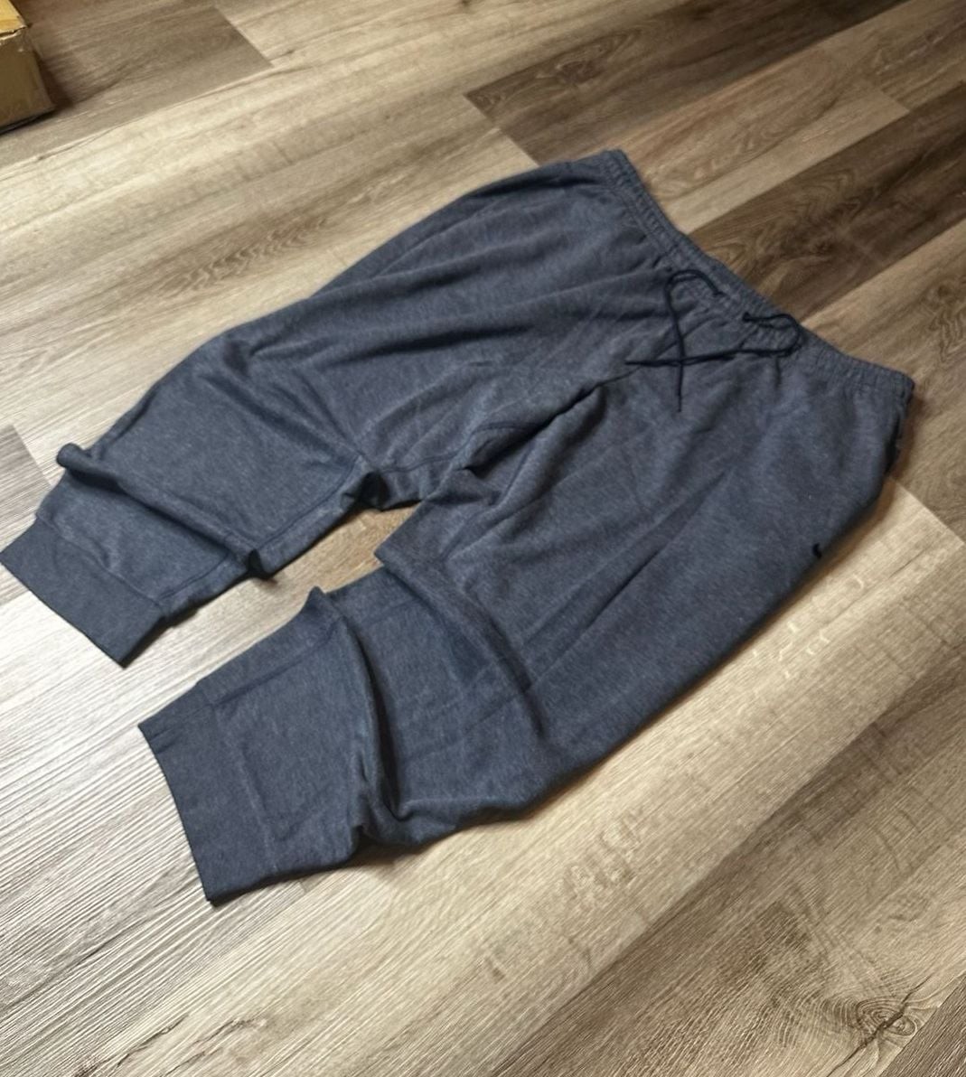 Nike Dri-FIT Men's Athletic Capri Jogger Pants Heather Grey