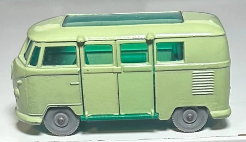 Matchbox Lesney #34 Green Volkswagen Caravette