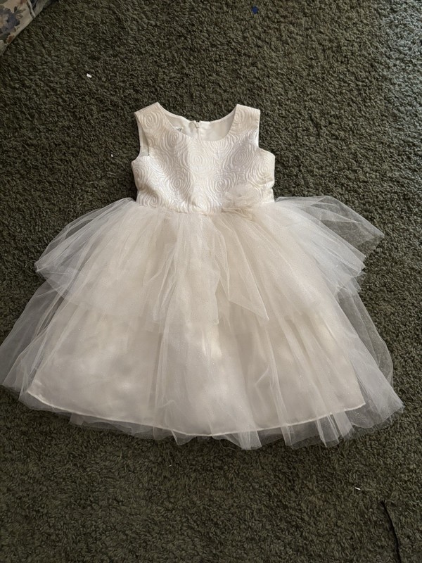 Rosenau Size 5 Girls Ivory And Gold Sleeveless Puffy Holiday Dress