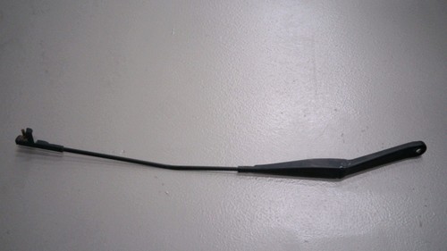 Scheibenwischerarm Seitlich Vorne Rechts 4M5117526CC Ford Focus 1.6 Tdci DPF Bj