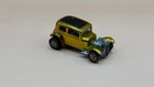 HOT WHEELS Redline Classic '32 Ford Vicky 1969 Gold w/White Interior
