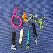 JJ2-Lot of 8 Some Cobra Weaved Paracord Keychains Lanyards
