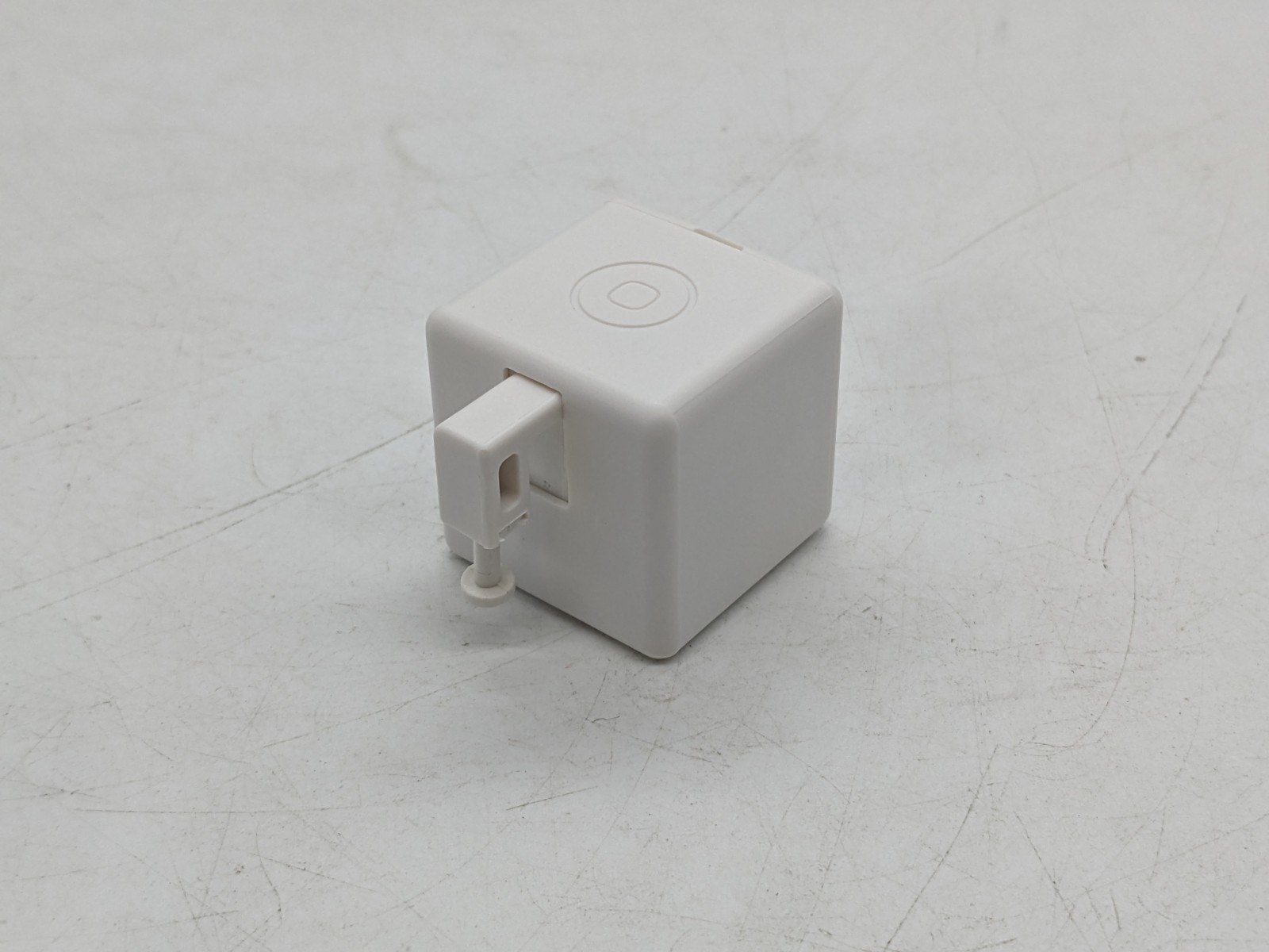 MOES BLE Fingerbot Plus switch button pusher wireless for Smart Life App IFTTT