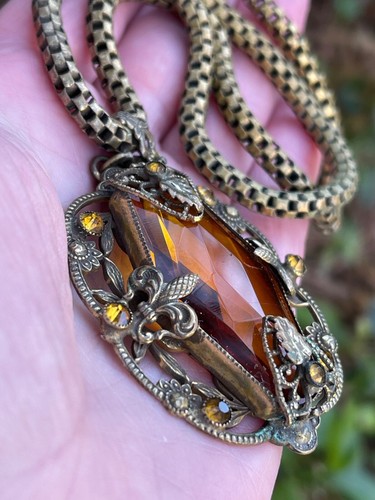 Antique Brass snake chain filigree Czech glass fleur de Lis prong necklace - Picture 7 of 20