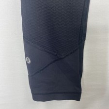 Lululemon Run Inspire Crop Yoga Leggings Womens Size 2 Mesh Detail Black