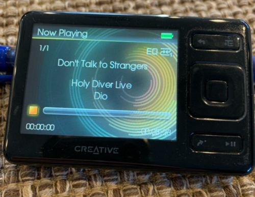 Creative Zen 32GB Digital Media MP3 Player Black - GREAT condition - Afbeelding 1 van 3