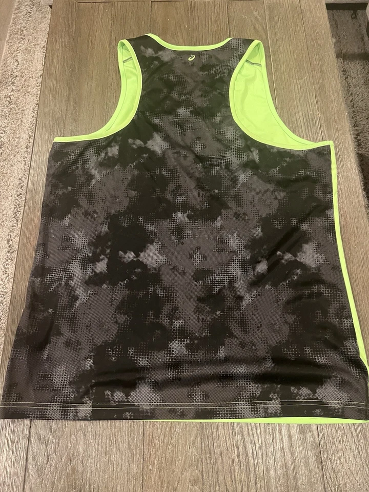 Camiseta para correr transpirable New Balance verde negra 2XL reflectante para hombre Foto 2 de 2