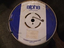 Alpha Wire 2461, 2C + Drain, 22 AWG, Foil Shield, Gray PVC Jacket, 300V, 230'